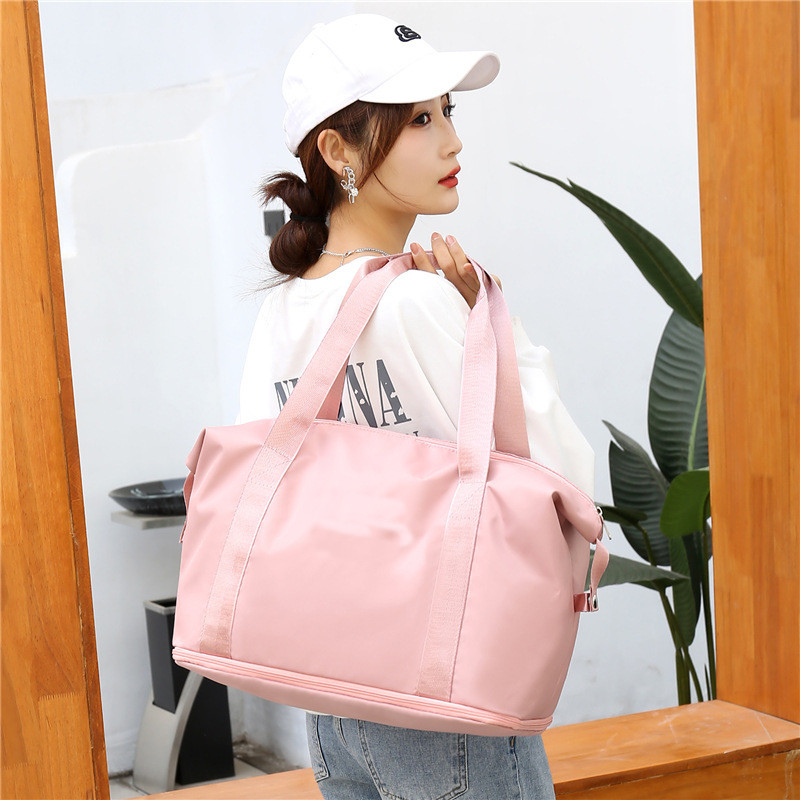 Rolling Sports Duffel Travel Bag Polyester 210D Vrouw Waterdicht 10.63x21.65x7.09